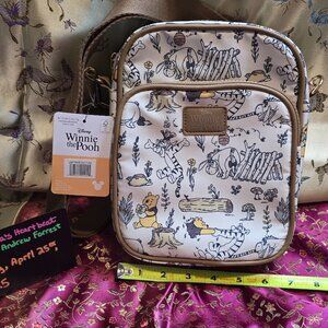 Bioworld Winnie the Pooh All Over Print (AOP) Crossbody